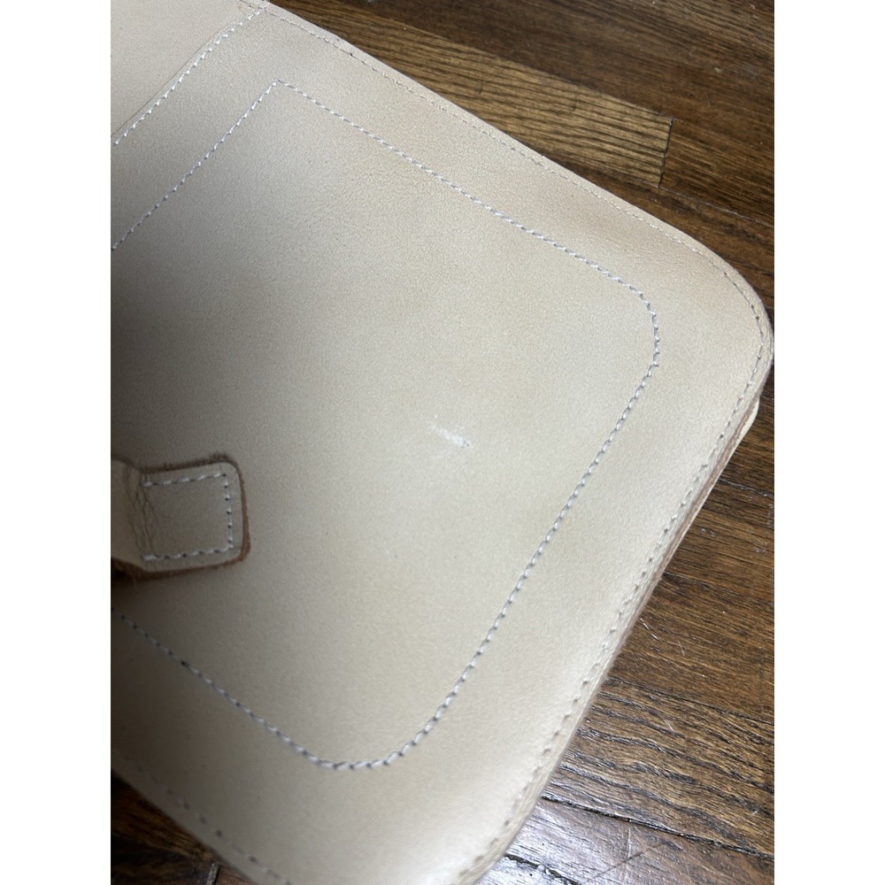 Stanley Street‎ Cream Colored Cross Body Leather Bag Adjustable Strap - Picture 6 of 15